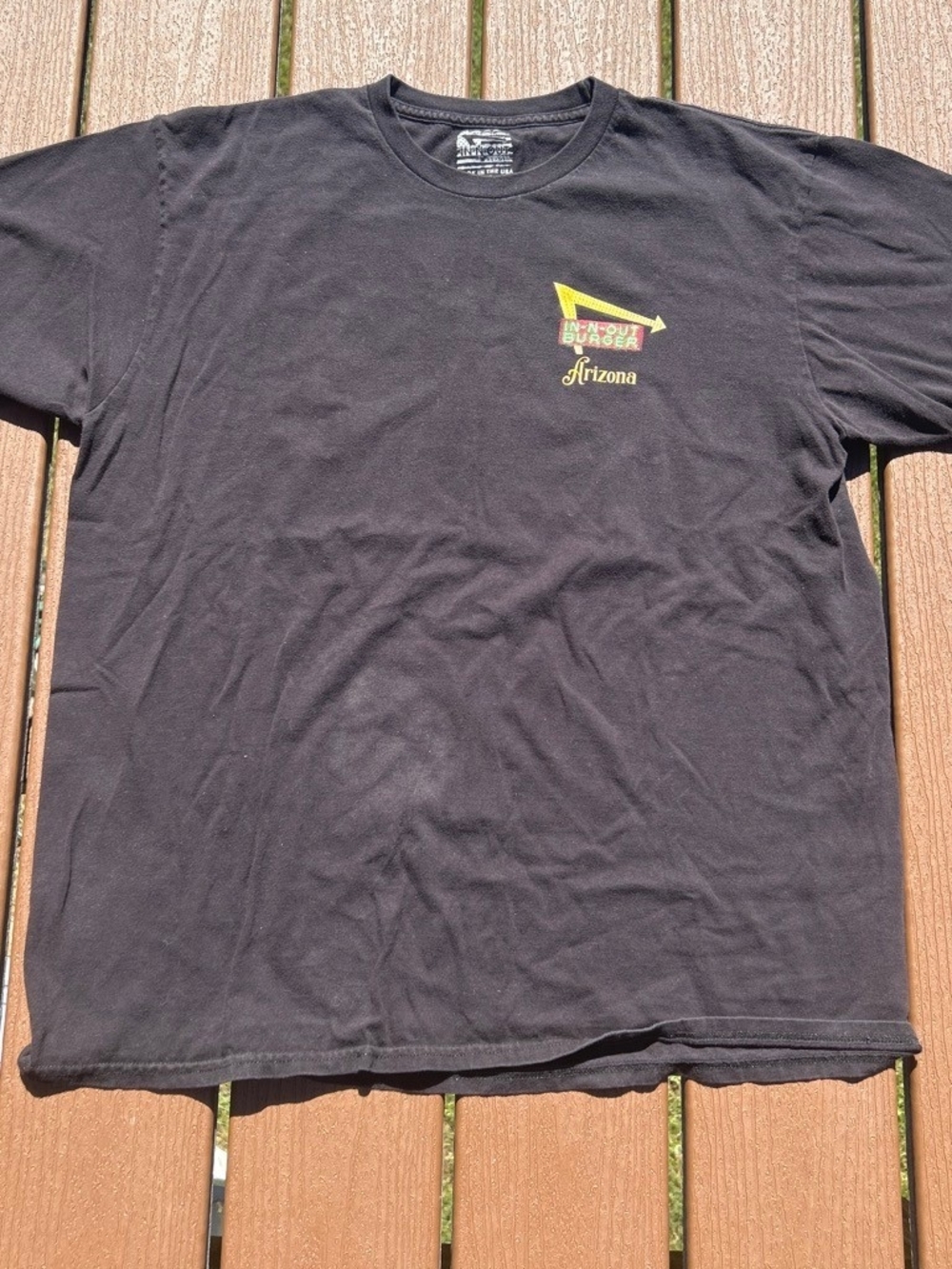 Black Graphic Short-Sleeve Men's T-Shirt - IN-N- OUT BURGER